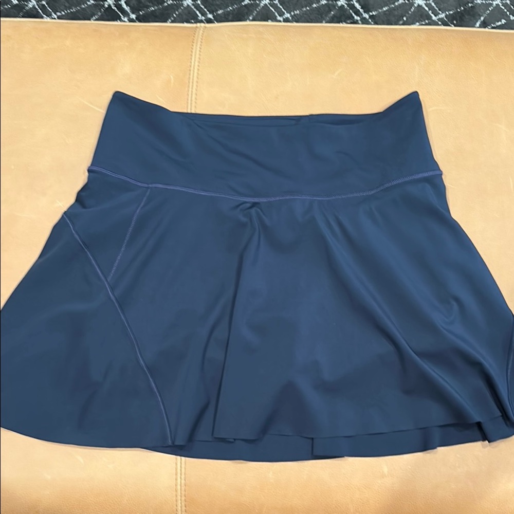 Athelta Ace Tennis Skort  15.5 - size M - Navy
